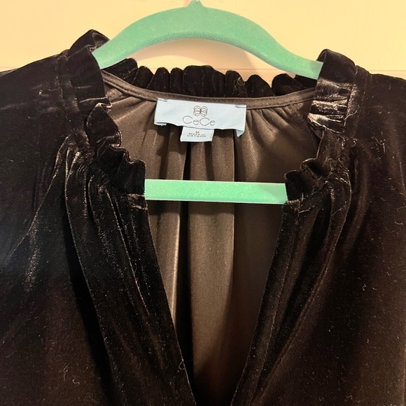 NWT CeCe Black Velvet Long Sleeve Babydoll Dress - Picture 2 of 4